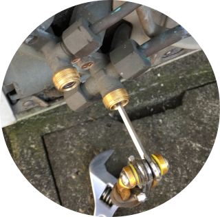 ポンプダウンし適切に取り外し